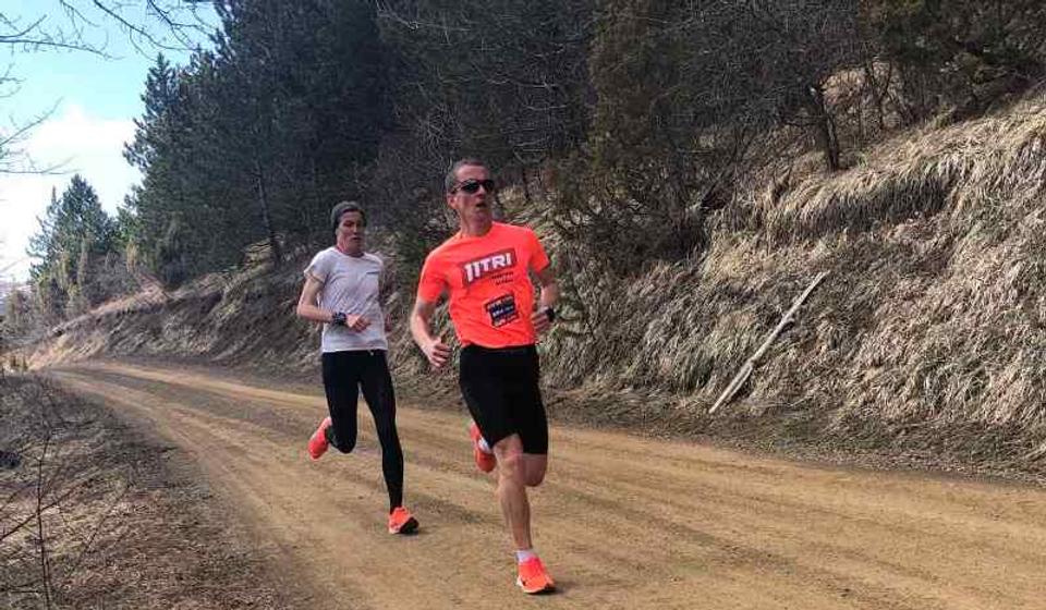 Kristijan Stošić trenira sa Oliverom Jevtić na Zlatiboru. Foto AK Vranjski maratonci