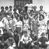 Odeljenje polaznika Škole za opismenjavanje odraslih sa učiteljicom Smiljom Stanojković 1966. godine. Foto NU