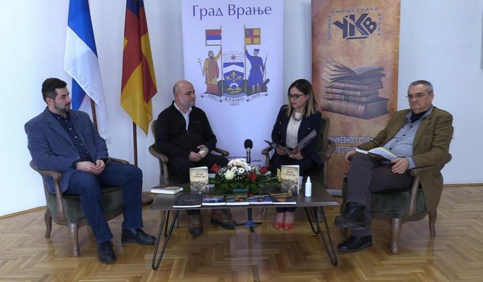 Detalj sa onlajn promocije romana Deca u magli. Foto www.vranje.org.rs