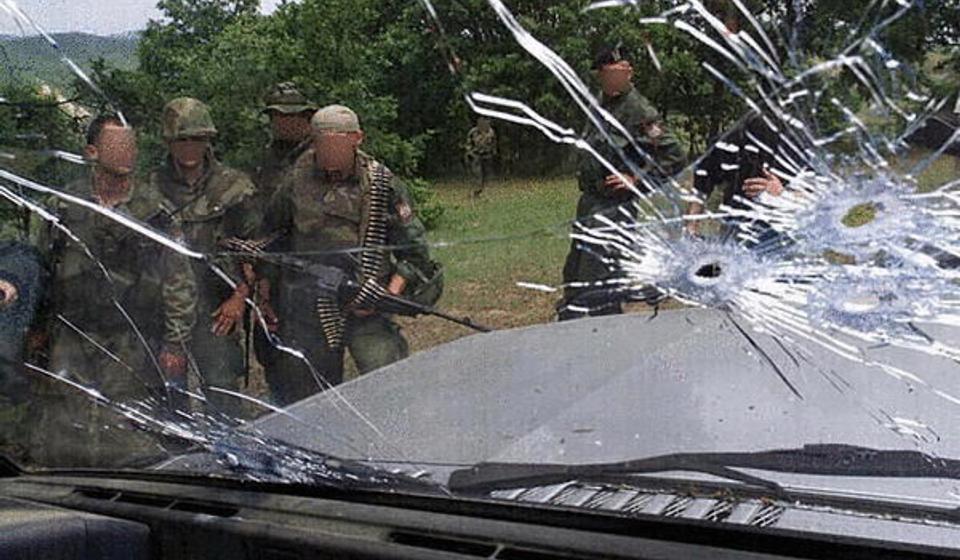 Džip u kojem je ubijen komandant Leši. Foto printscreen Youtube