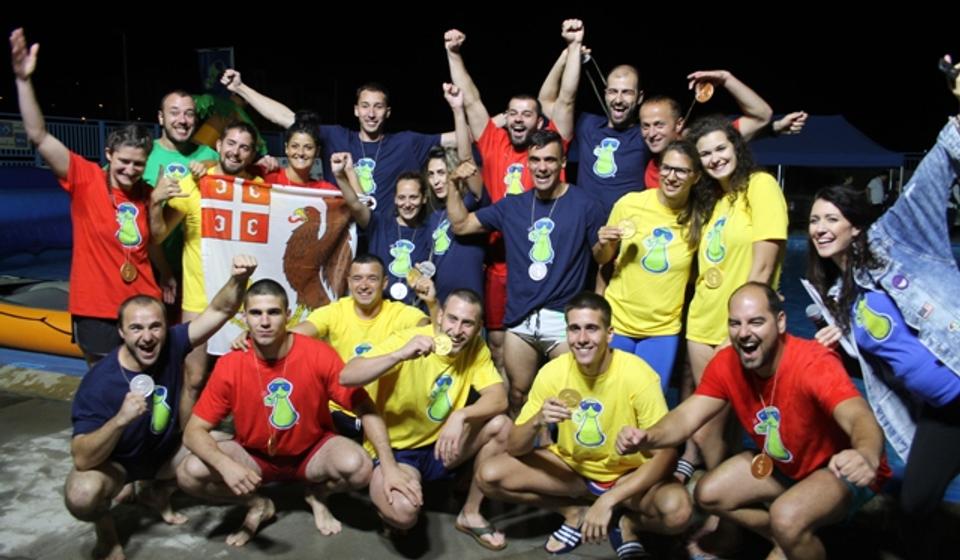 Tri ekipe koje putuju u Čačak. Foto VranjeNews