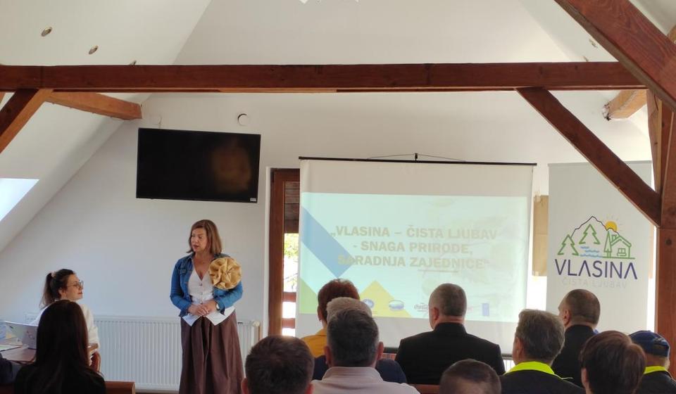 Foto Č.Lj.