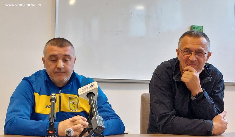 Dragan Antanasijević (desno) i Dejan Anđušević. Foto Vranje news