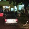 Gužva ispred Infektivnog odeljenja u petak uveče. Foto lična arhiva