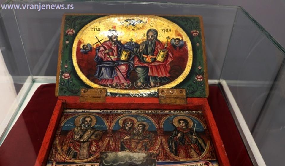 Izložbeni eksponat sa izložbe Duhovno i kulturno blago Manastira Prepodobnog Prohora Pčinjskog. Foto Vranje News