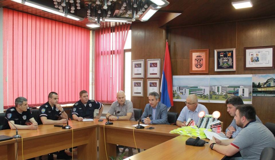 Sa današnjeg susreta u zgradi Gradske uprave. Foto vranje.rs