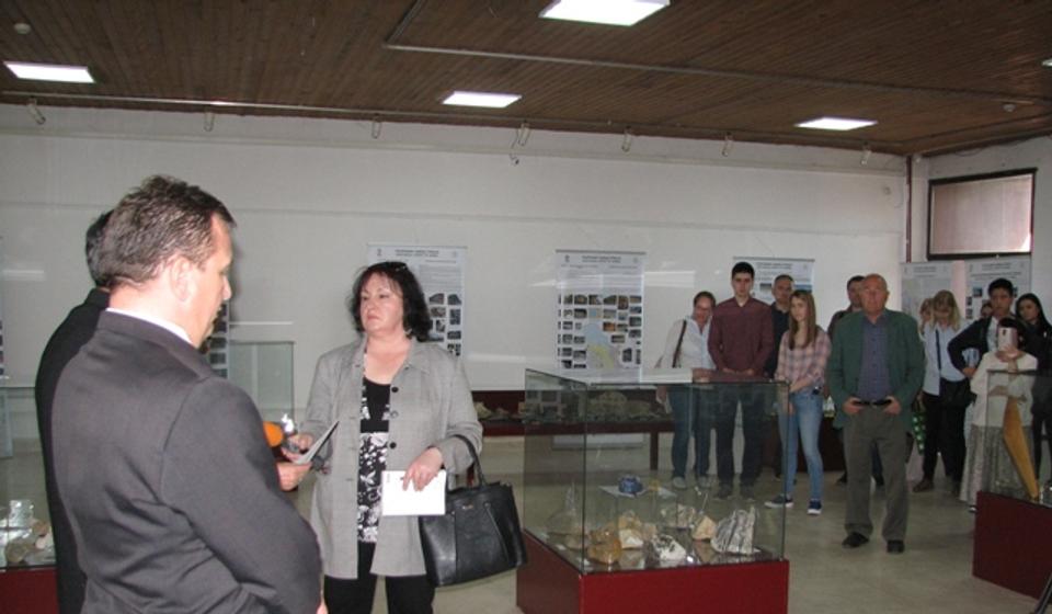 Na otvaranje došao veliki broj učenika. Foto VranjeNews