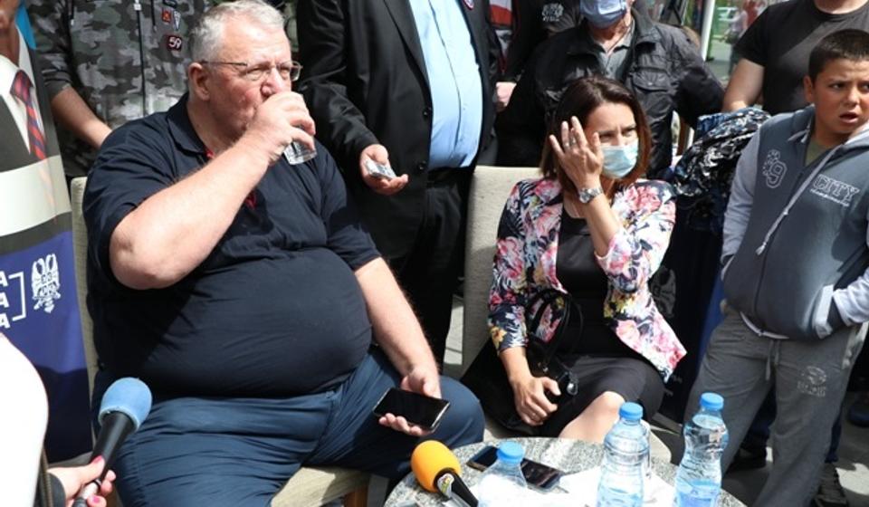 Šešelj poslednji put u Vranju boravio u junu 2020. Foto Vranje News