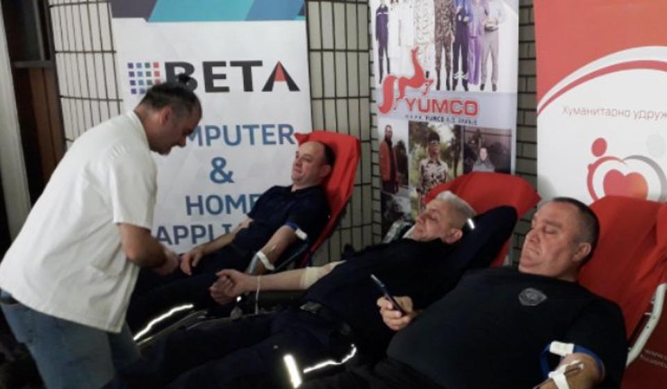 Sa jedne od ranijih akcija dobrovoljnog davanja u organizaciji policije. Foto MUP