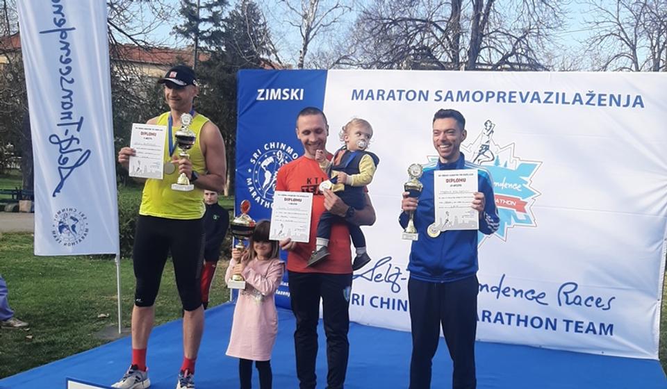Prvo mesto u maratonu za Vranjanca Sinišu Stankovića. Foto AK Vranjski maratonci
