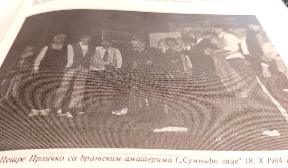 Foto Vranje news (izvor Pozorišni život Vranja, Dom kulture Vranje, 1987)