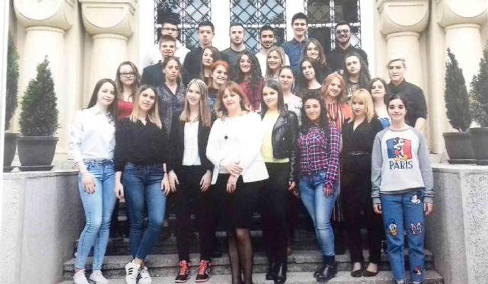 Foto Gimnazija Bora Staković