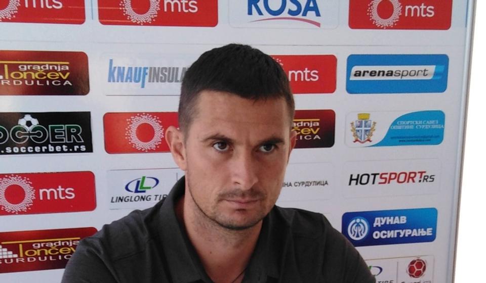 Slavoljub Đorđević će prvi put u trenerskoj karijeri voditi jedan seniorski tim. Foto crvenazvezdafk.com