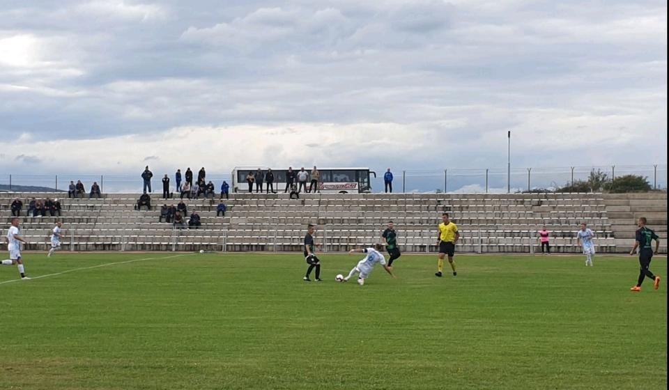 Nebeski anđeli izgubili bez tri standardna prvotimca. Foto ilustracija Vranje News