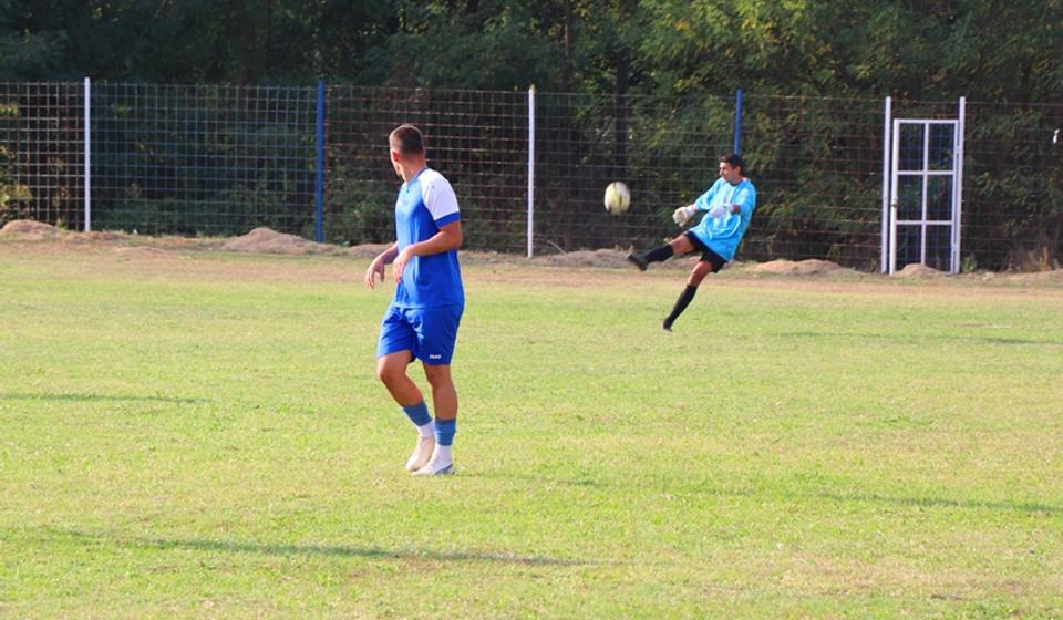SFK Morava i Nebeski anđeli podelili bodove u Vladičinom Hanu. Foto ilustracija Vranje News