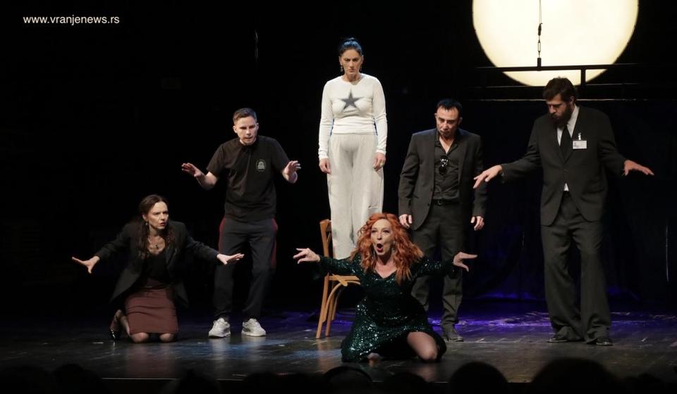 Detalj iz predstave Galeb iz ovogodišnje produkcije. Foto Vranje news