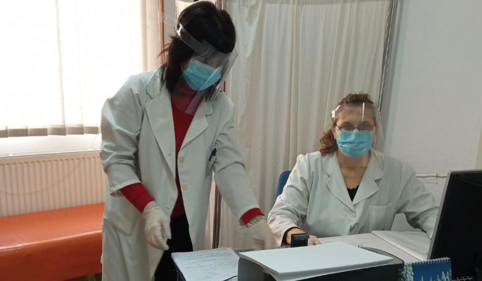 Dosad se vakcinisalo oko 3.600 Vranjanaca. Foto ZC Vranje