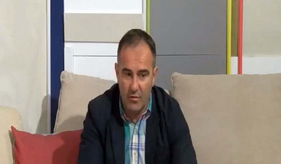 Potvrđen mu odbornički mandat: Nebojša Cvetković. Foto printscreen Youtube (RTV)