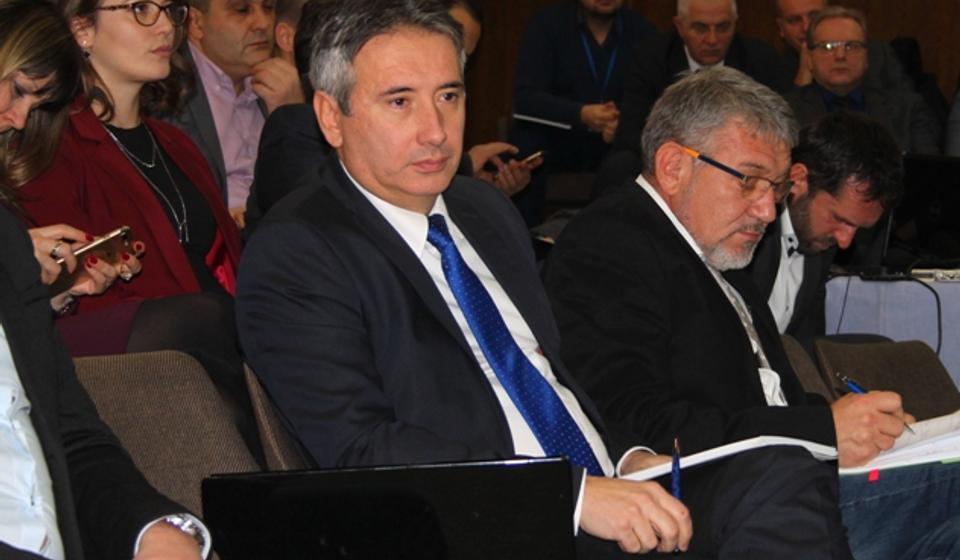 Slobodan Milenković na sednici Skupštine grada. Foto VranjeNews