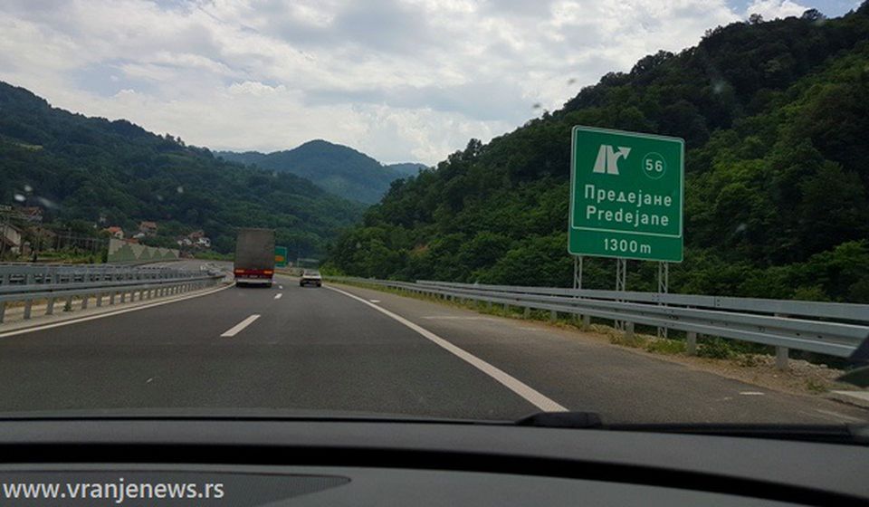 Autoput je izgrađen na pogrešnom mestu, tvrde iz Građevinske komore Srbije. Foto Vranje News