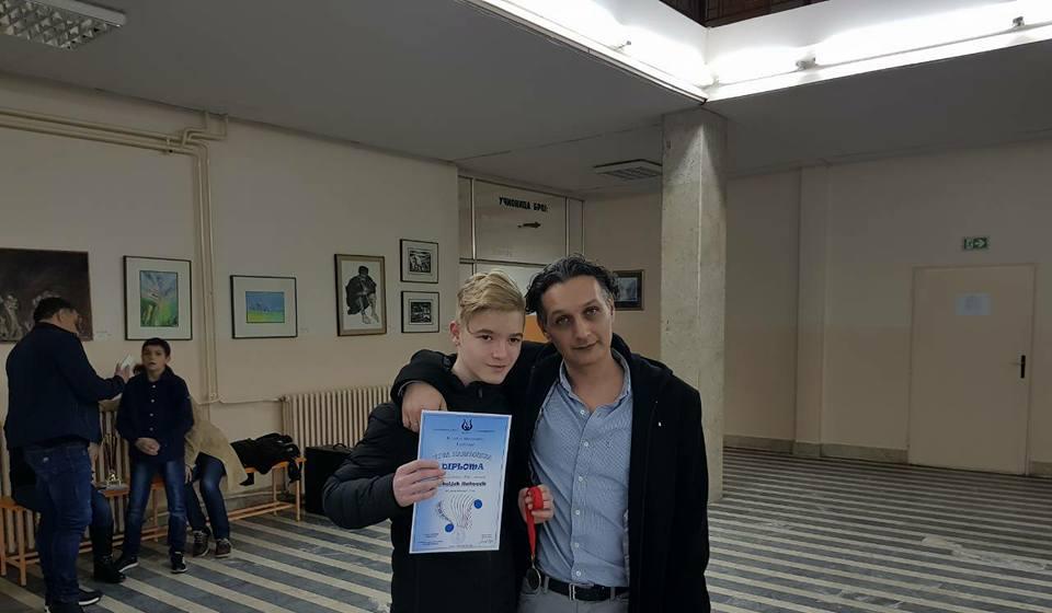 Srboljub Raimović sa svojim profesorom Jaćimovićem. Foto Fejsbuk