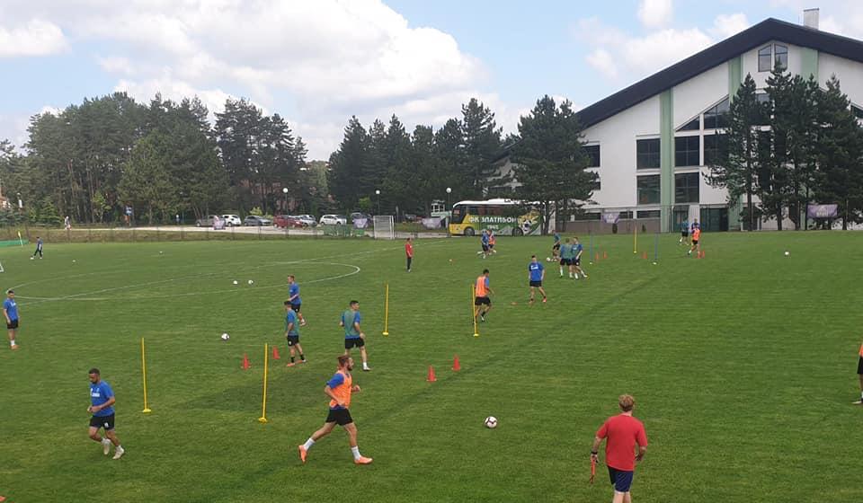 Foto ilustracija FK Radnik