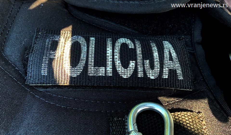 Pronađen i pištolj sa prigušivačem, saopšteno iz policije. Foto Vranje News