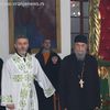 Nebojša Stevanović (levo) na jednoj od liturgija u Hramu Svete trojice. Foto Vranje News