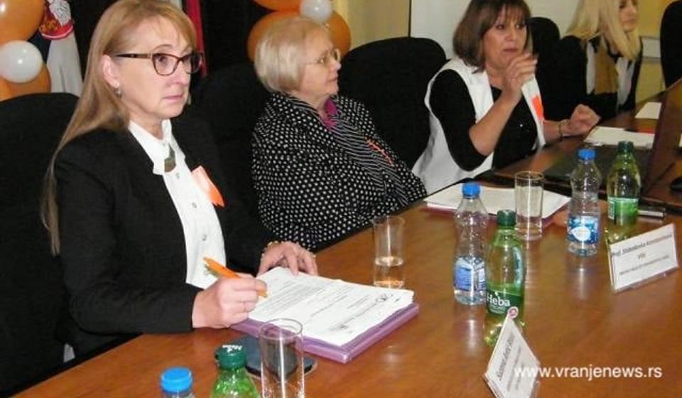 Suzana Antić Ristić (levo). Foto Vranje news