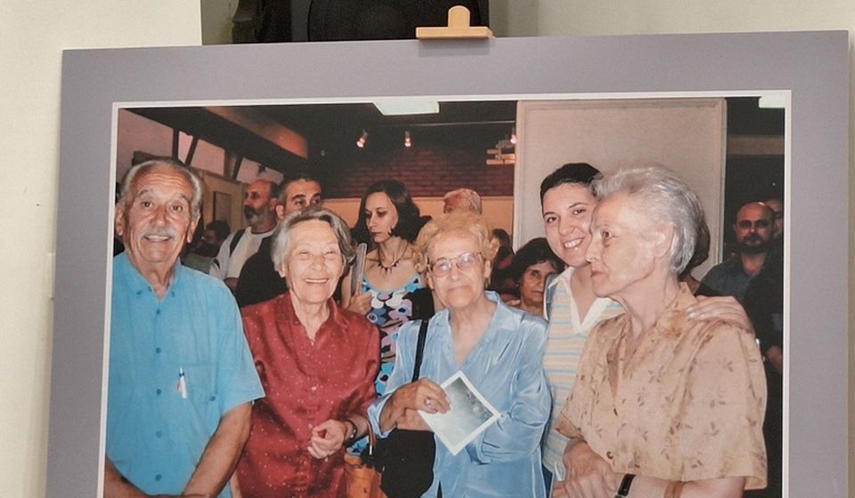Sa jedne od Borinih nedelja: Vera Cenić sa suprugom Gradimirom i njenim sestrama Nadeždom i Jelenom. Foto Vranje News