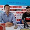 Trener Nenad Vanić (levo) i Milan Makarić na konferenciji za medije. Foto D. Mirčev