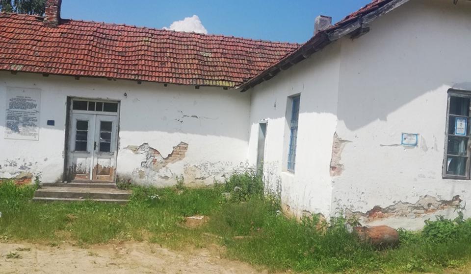 U Lebetu je sve više novorođenčadi, pa se nadaju da će uskoro opet početi da radi škola zatvorena pre petnaest godina. Foto privatna arhiva