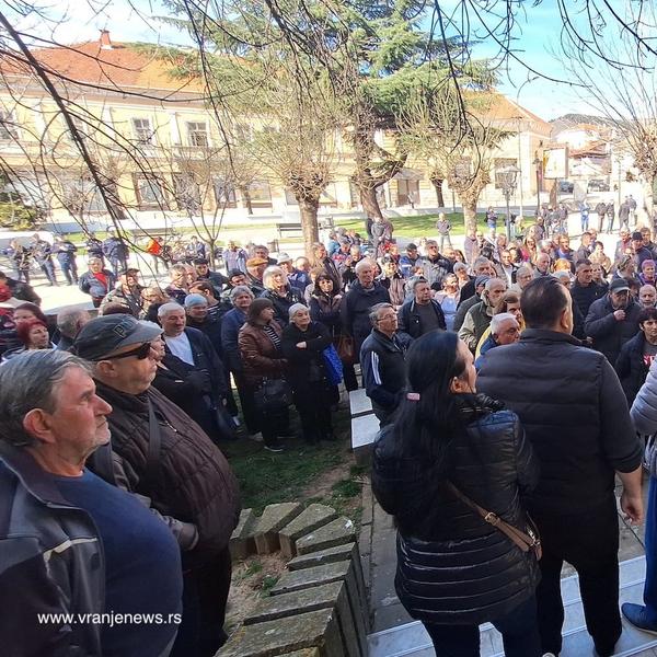 Detalj sa poslednje protesta radnika Koštane u Vranju. Foto Vranje news