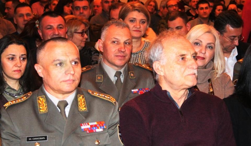 General Milosav Simović i Lazar Ristovski. Foto VranjeNews