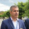 Na jednom biračkom mestu glasač izneo glasački listić, bilo i pokušaja fotografisanja: Dušan Aritonović i Stojan Ilić. Foto Vranje News