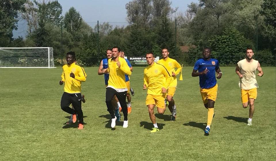 Novi poraz i jedan remi: fudbaleri vranjskog superligaša na pripremam. Foto FK Dinamo