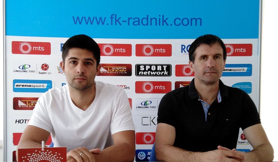 Vanić sa sportskim direktorom Radnika Darkom Gašićem. Foto VranjeNews