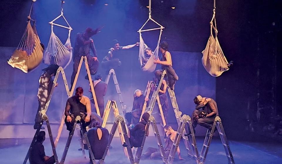 Detalj iz predstave Ptice. Foto katalog BPD