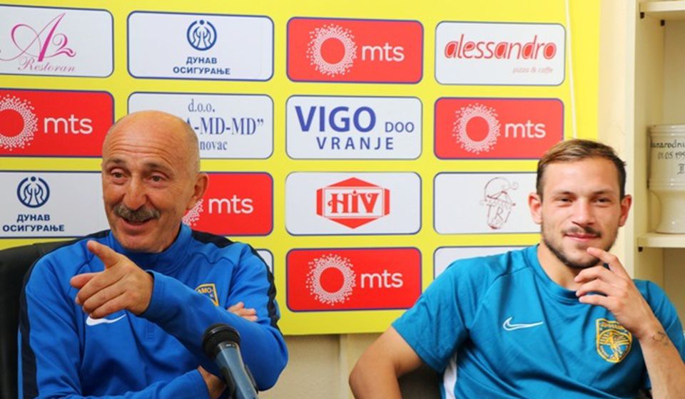 Radmilo Jovanović i kapiten Mlađan Stevanović. Foto VranjeNews