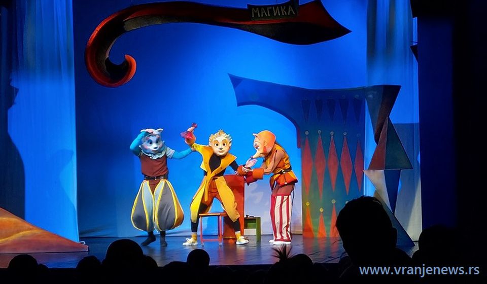 Detalj sa nedeljne premijere Pinokija u vranjskom teatru. Foto Vranje News