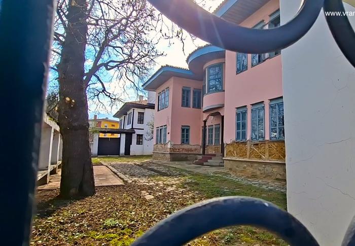 Javna nabavka za sada stopirana: zgrada Haremluka u Vranju. Foto Vranje news