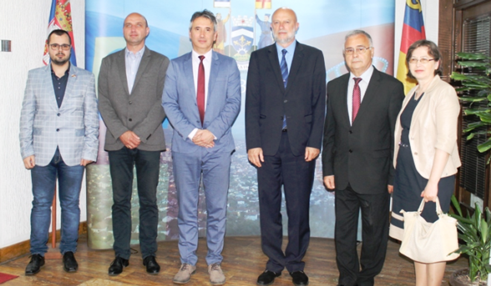 Konstruktivan sastanak i fotografija za uspomenu. Foto BSC