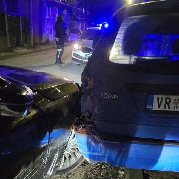 Sa ukradenim BMW-om slupao se u Gornjoj čaršiji, načinivši štetu od 8.000 evra. Foto P.A.