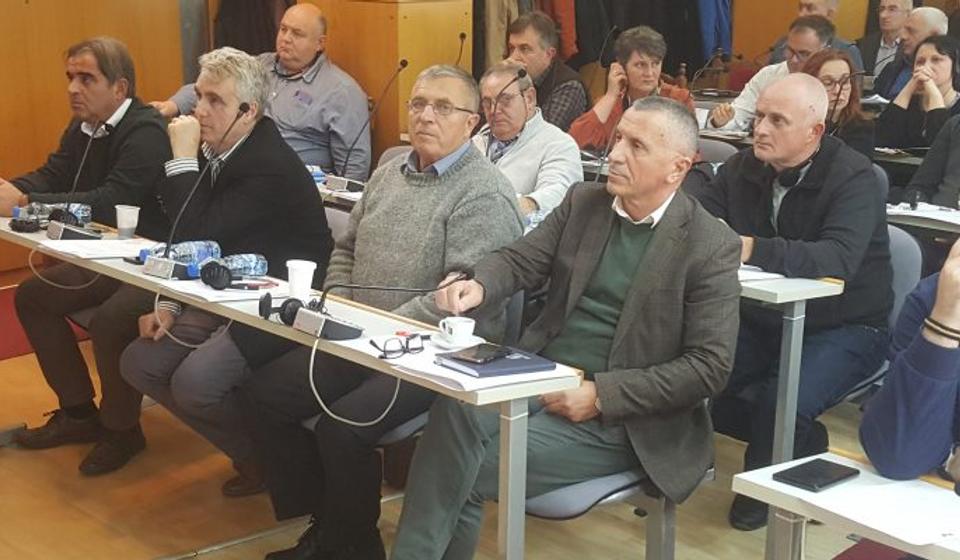 Šaip Kamberi na sednici lokalnog parlamenta. Foto Bujanovačke