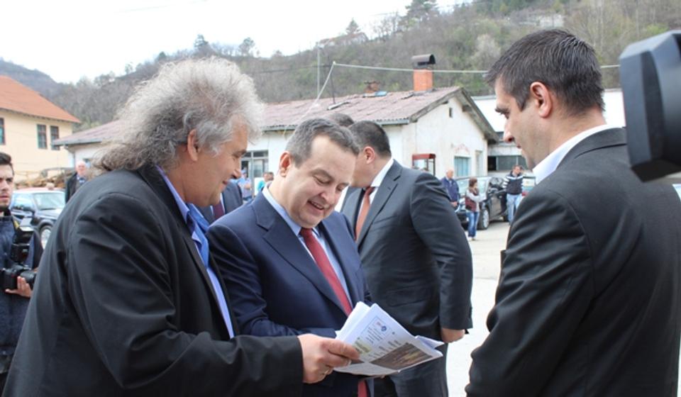 Vladimir Zaharijev i Ivica Dačić. Foto Vranjenews