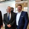 Kostov (desno) sa ambasadorom Bugarske u Srbiji Radkom Vlajkovim i o konzulom Edvinom Sugarevim. Foto Fejsbuk profil Stefana Kostova 