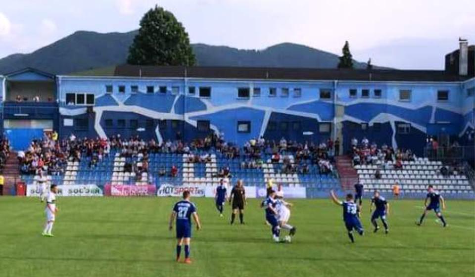 Od oko 3.000 karata, 1.200 dobio Partizan za svoje navijače. Foto FK Radnik