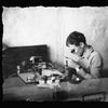 Miodrag Mišić u svojoj sajdžijskoj radnji. Foto arhiva porodice Mišić