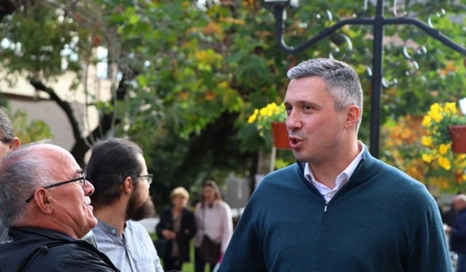 Obradović u petak na vranjskim ulicama. Foto VranjeNews