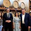 Vučić svratio "na pitu od koprive i mladi barikirani šardone, beli sovinjon i tamjaniku". Foto Instagram (Budućnost Srbije)